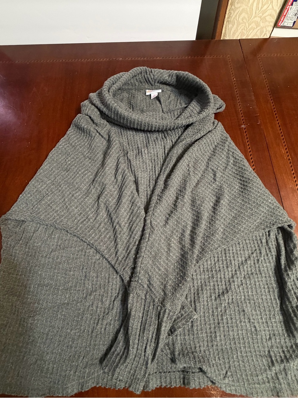 LuLaRoe Waffle Knit Cardigan S Green Cowl Neck Draped Wrap Open Front Cozy